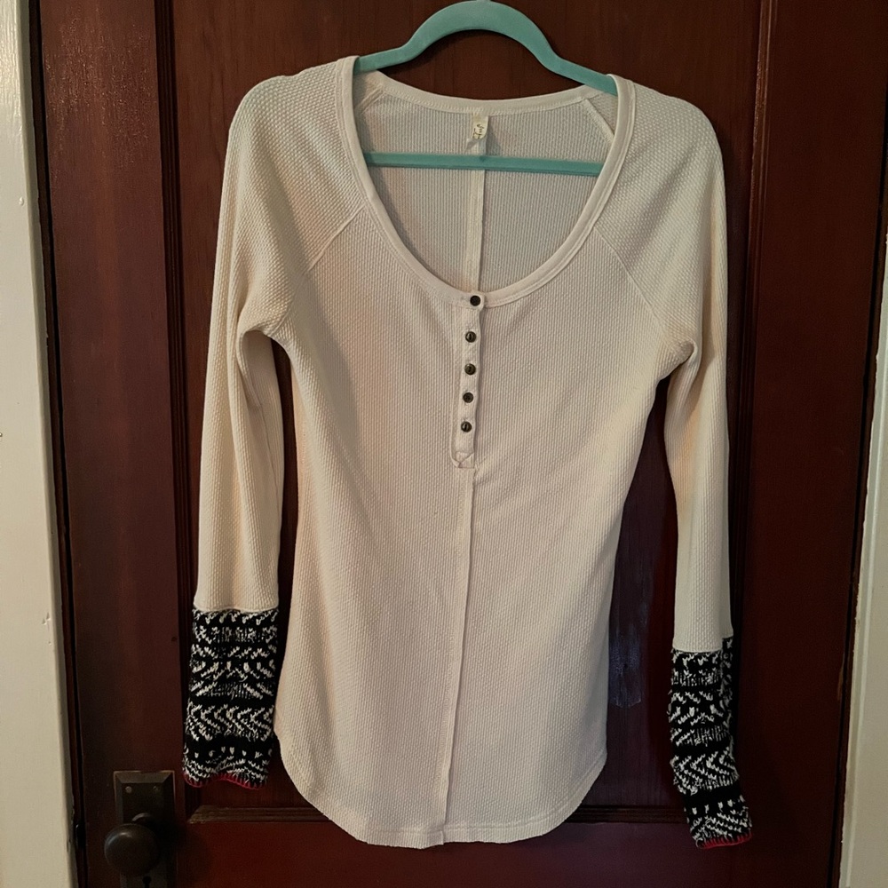 Women's Cream Long Sleeve Top with Patterned Cuffs